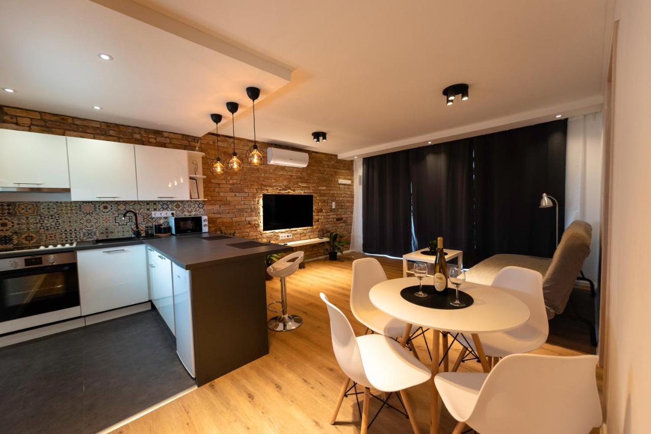 Pitypang Apartman Kapolnasnyek Екстериор снимка
